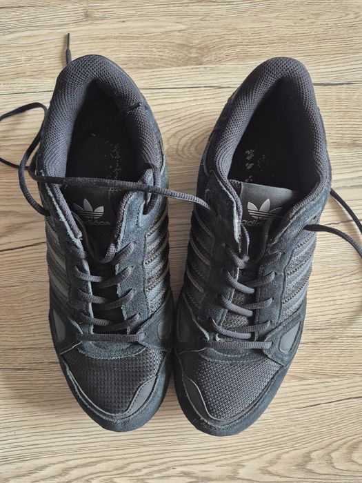 Buty Adidas ZX 750 czarne sportowe