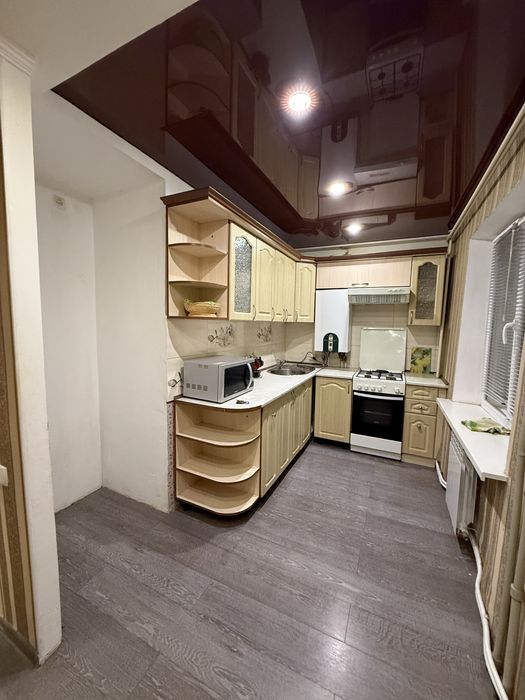 Продам 4-х кімн газ АО Черемушки