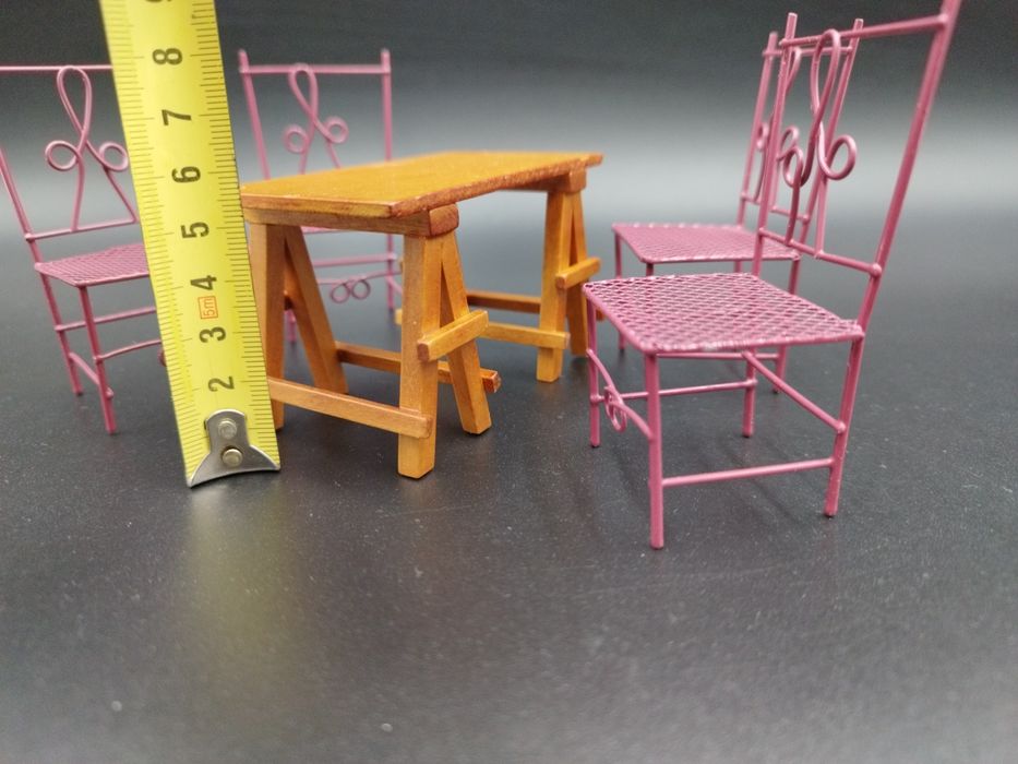 Mini mebelki zestaw ogrodowy cztery  krzesła i stoł skala 1:12 mebelk