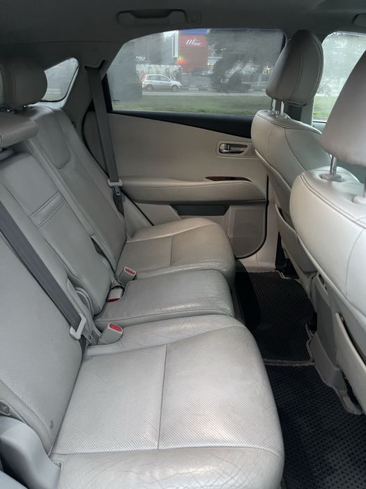 Lexus RX 350 2011 год