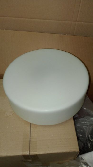 Большой плафон белый матовый