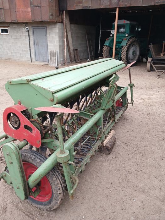 Хасія 2.5м сівалка