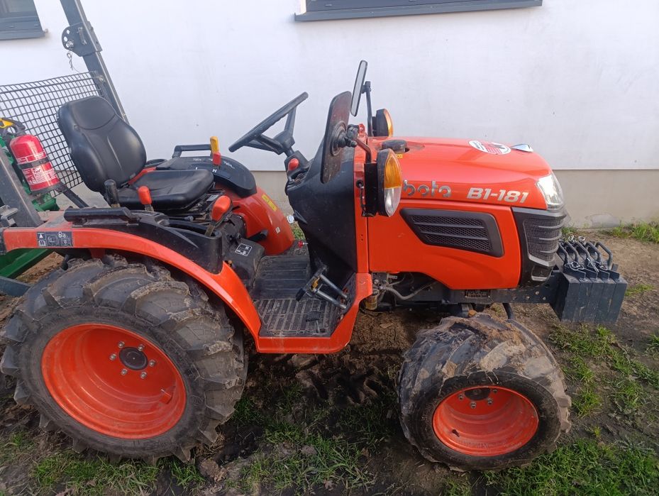 Sprzedam ciągnik Kubota