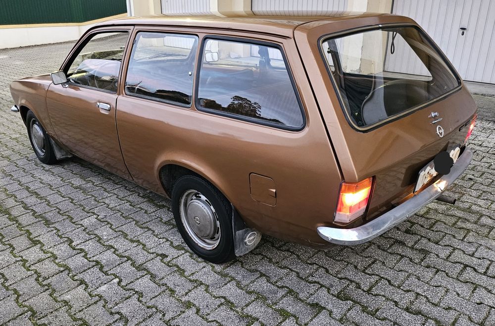 Opel 1204 unica dona