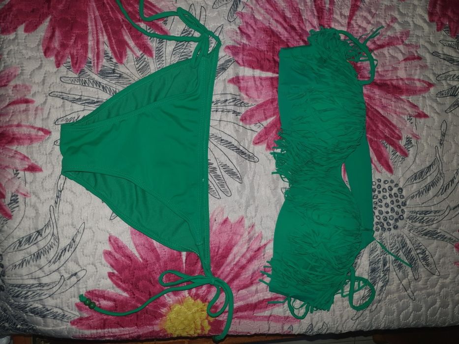 Bikinis variados