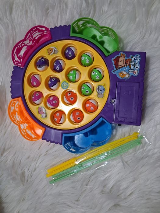 Jogo de criança dos peixinhos