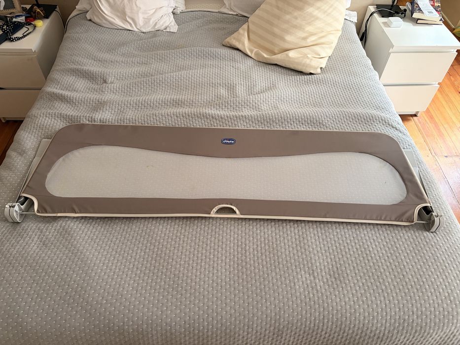 Vendo Barreira/Poteçao anti queda de cama