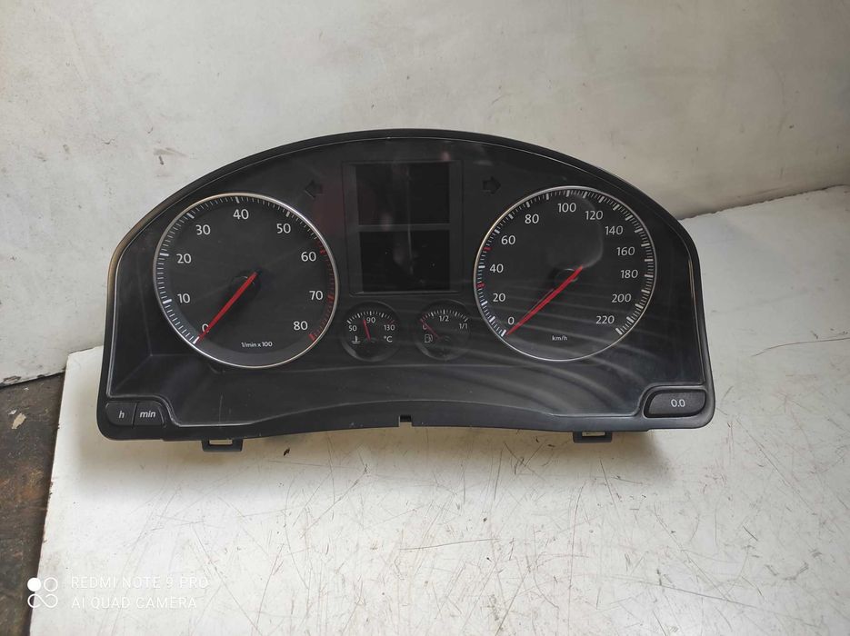 VW Golf caddy licznik 1.6 1.4 gwarancja oryginal