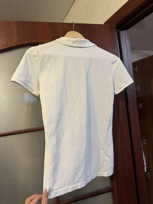 Белое Поло lacoste