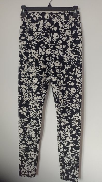 Wzorzyste spodnie