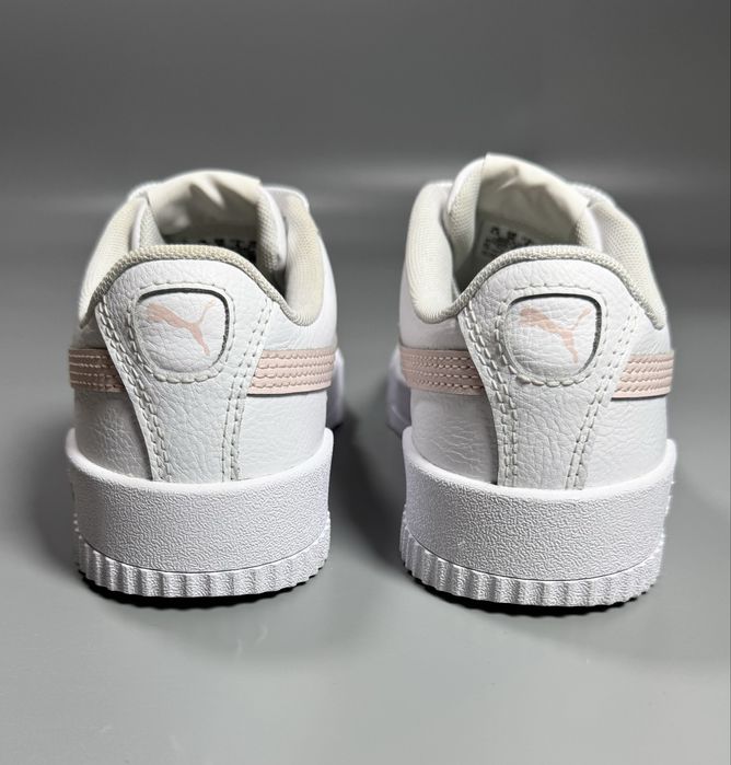 Puma Carina L  36 р. US 6 кросівки жіночі кеди