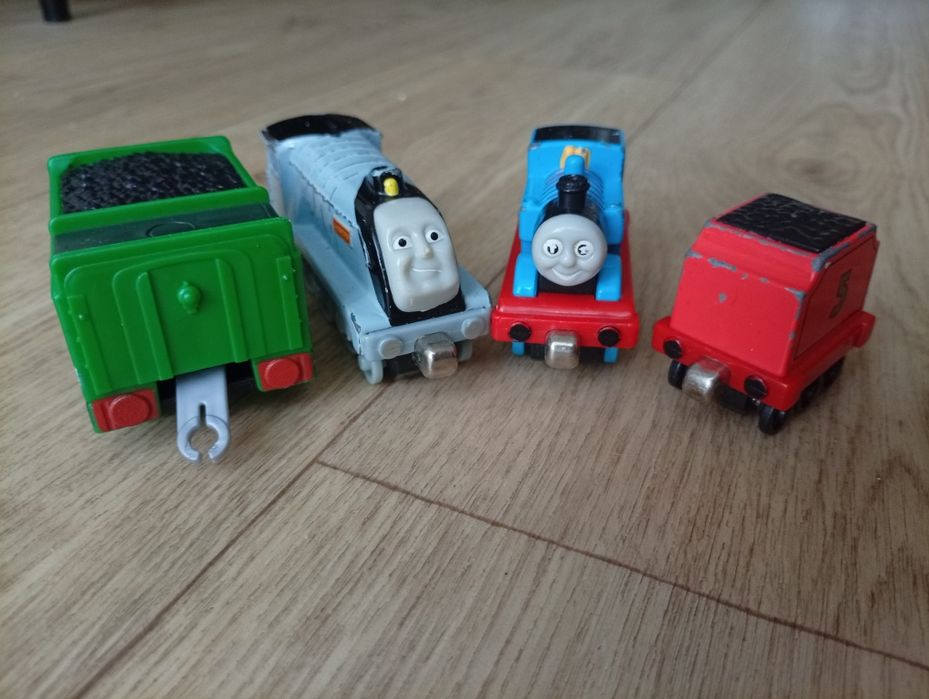 Паровозики Thomas