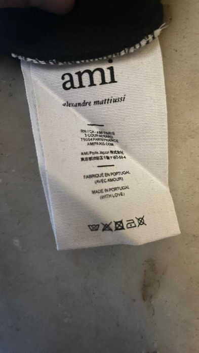 Sweat Ami Paris Preta