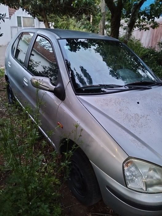 Tata indica Dlx de 2003