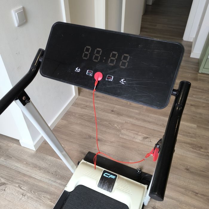 Passadeira Clover Fitness S1 (Compacta) + Tapete Oferta | Barcelos