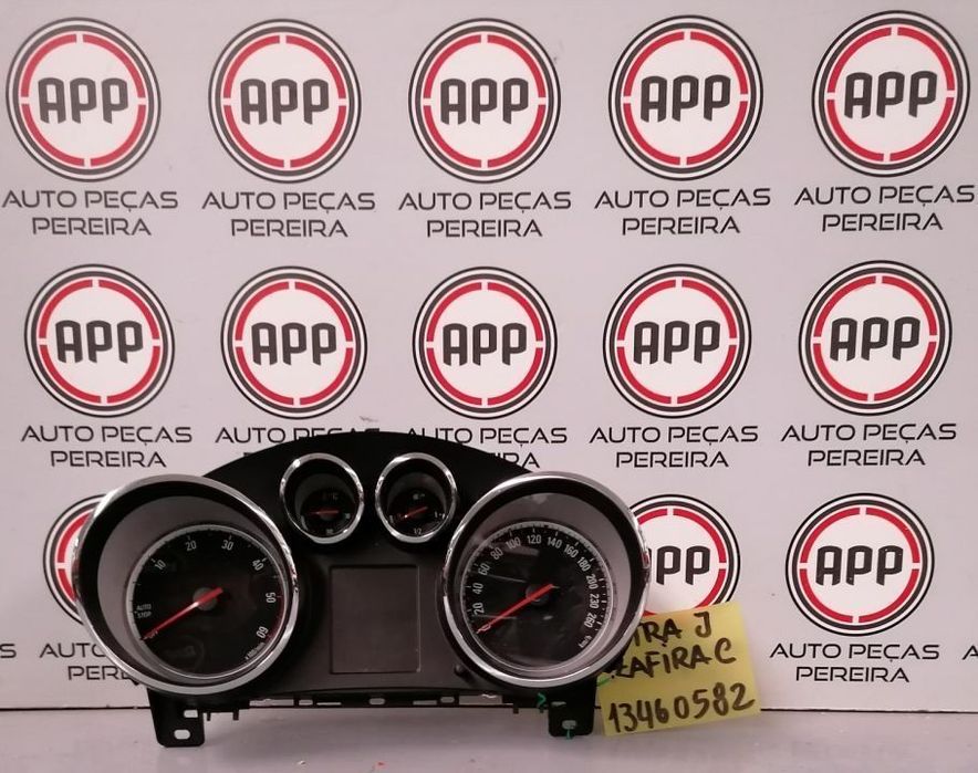 Quadrante Opel Zafira C, Astra J 1. 
6 CDTI referência 13460582.