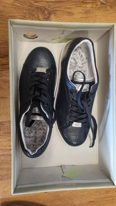 Шкіряні кеди Bugatti