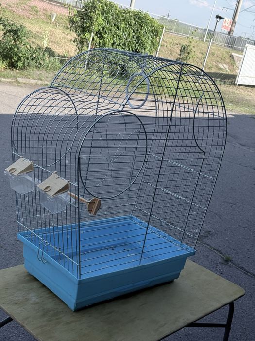 Продам клітки для птахів