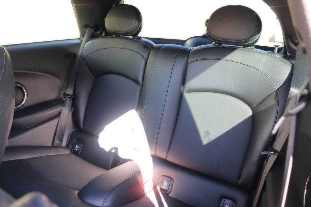 MINI Hardtop 2 Door Cooper S      2016