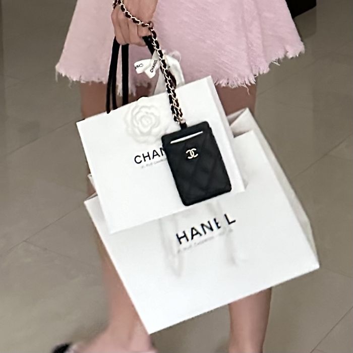 Chanel pokrowiec na karty i dokumenty