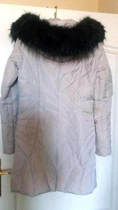 Зимнее пальто (пуховик) размер М