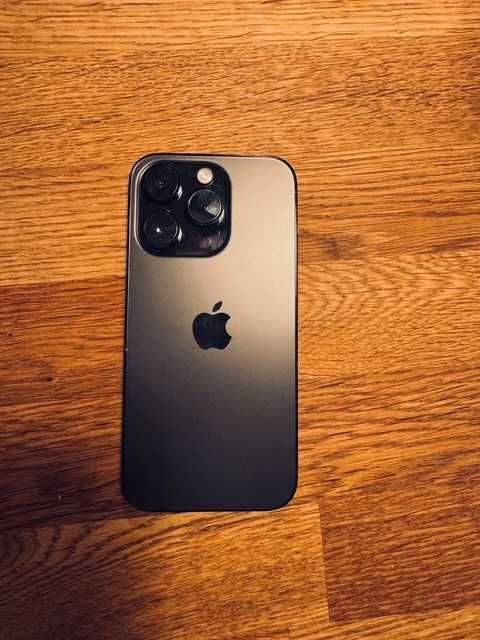 Iphone 14 pro jak nowy