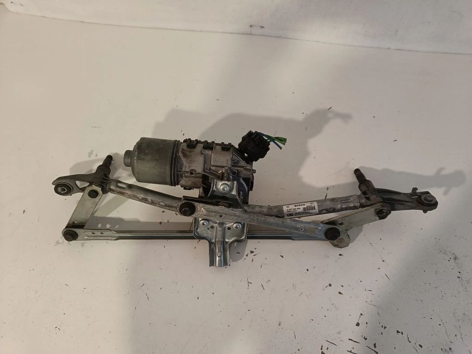 Motor limpa vidros Citroen Berlingo 2011 / Peugeot partner 2011