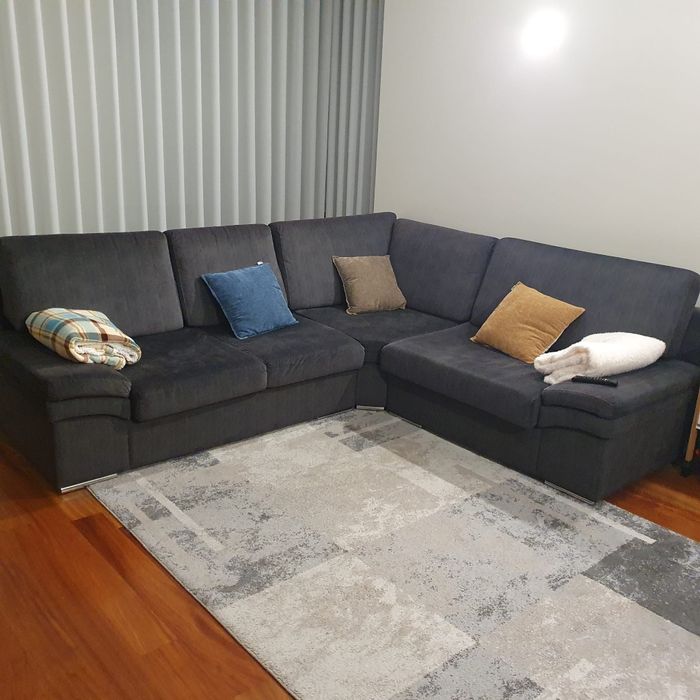 Sofá de canto de sala