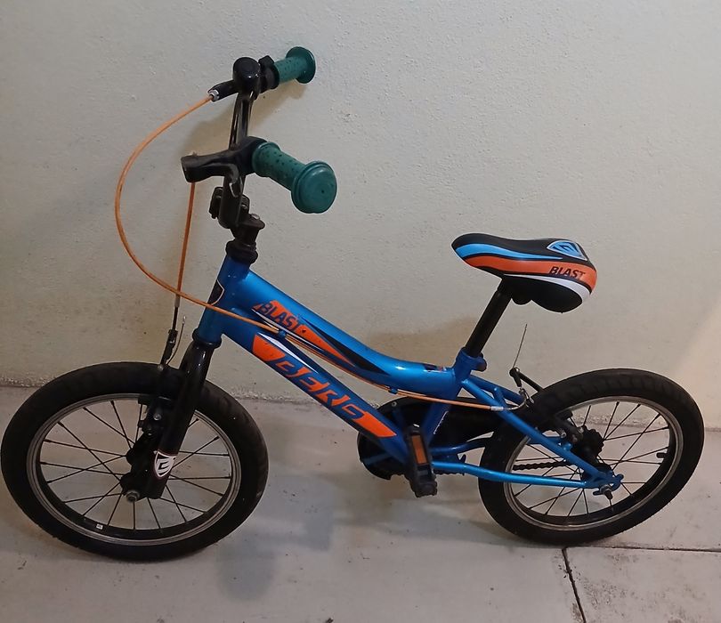 Bicicleta BERG para criança