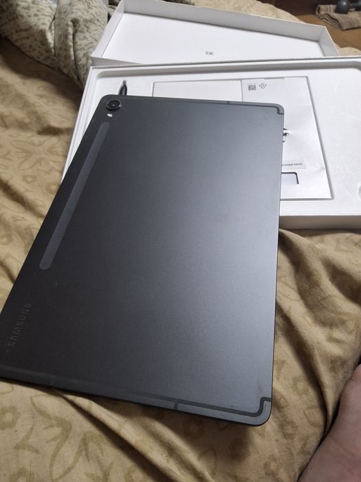 Планшет samsung galaxy tab s9 не вмикається не битий