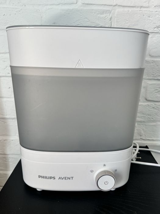 Elektryczny sterylizator parowy z suszarką Philips Avent SCF293/00