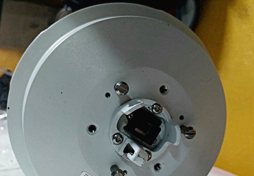 Axis Q6032 E-50HZ Professional CCTV Camera64409555235075125