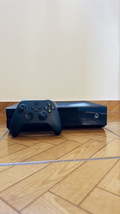Vendo xbox one FAT