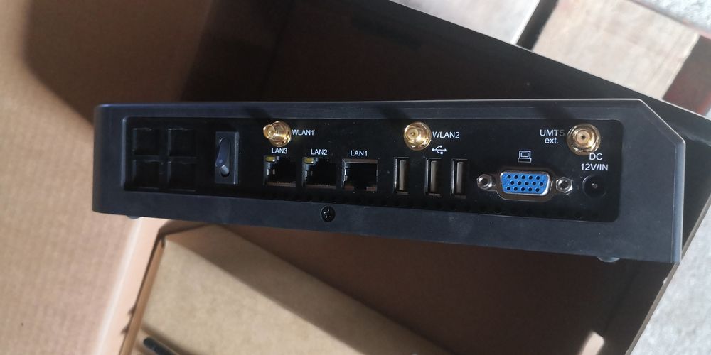 Router Terra jak nowy