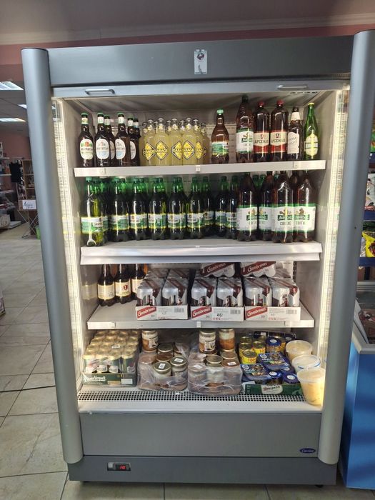 Холодильна вітрина