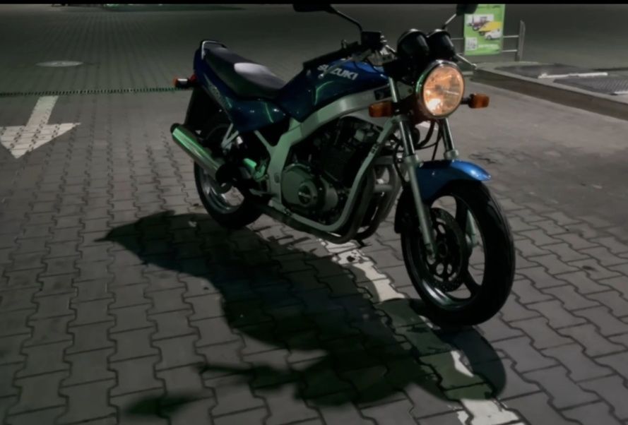 Продам мотоциколь GS500E