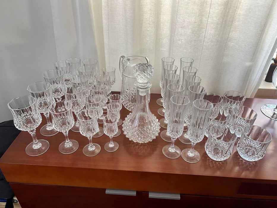 Serviço de Bar Completo em Cristal Trabalhado (38 Peças)