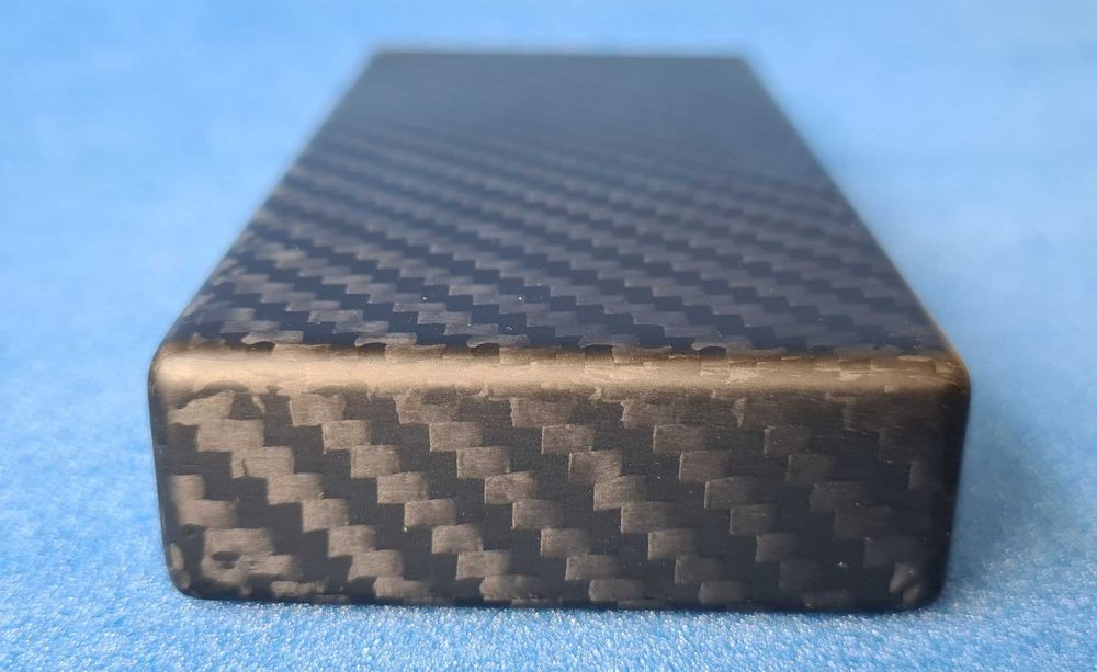 Power Bank Nitecore CARBO 10000 • CARBO 20000 - Зарядний Пристрій