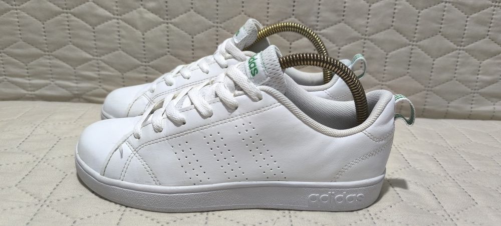 Кросівки Adidas Advantage Base, 36,5 р., 23-23,5 см