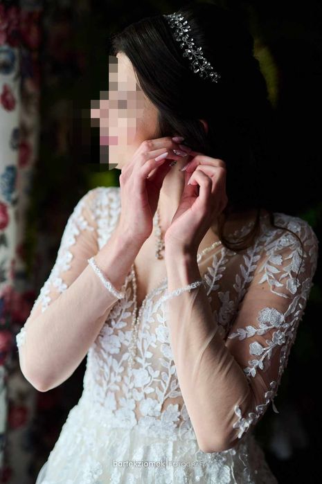 Suknia ślubna r. 36/38