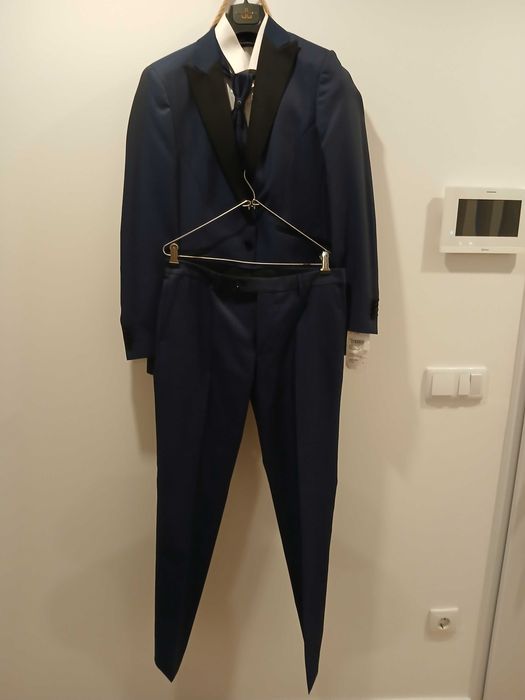 Fato cerimónia azul/preto Saroni