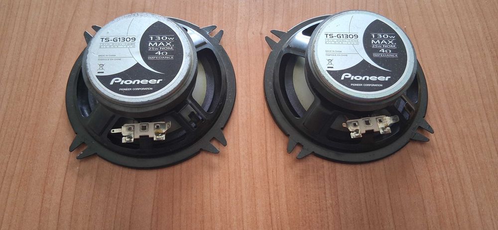 Colunas marca pioneer