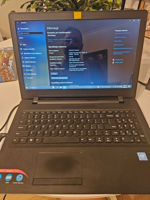 Laptop firmy Lenovo