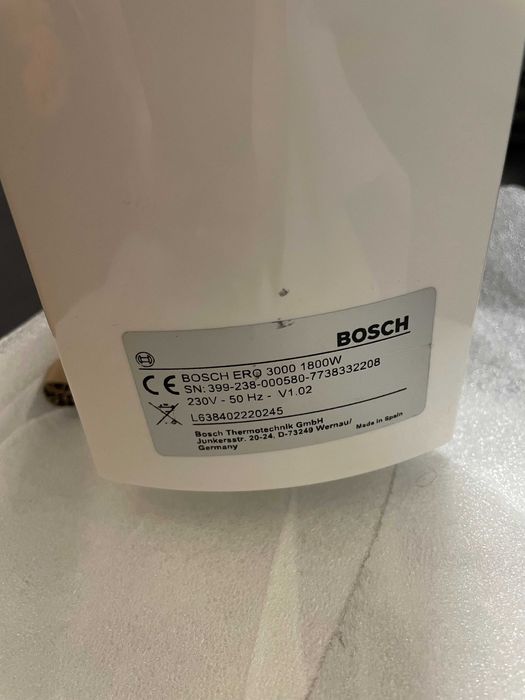 Novo Aquecedor Emissor Termico 1800W BOSCH ERO 3000