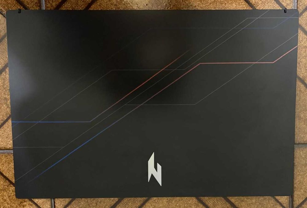 Portátil Gaming ACER Nitro V15- Intel Core i9- RAM: 32 GB - 1 TB SSD - NVIDIA GeForce RTX 5050