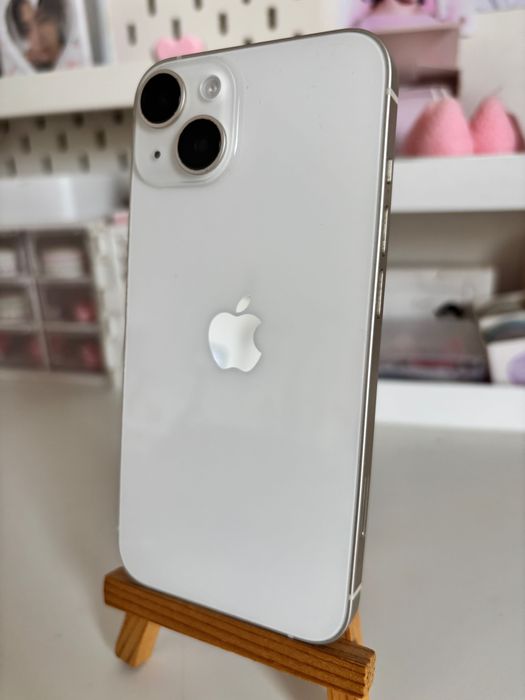 iPhone 14 como novo, um ano de uso.