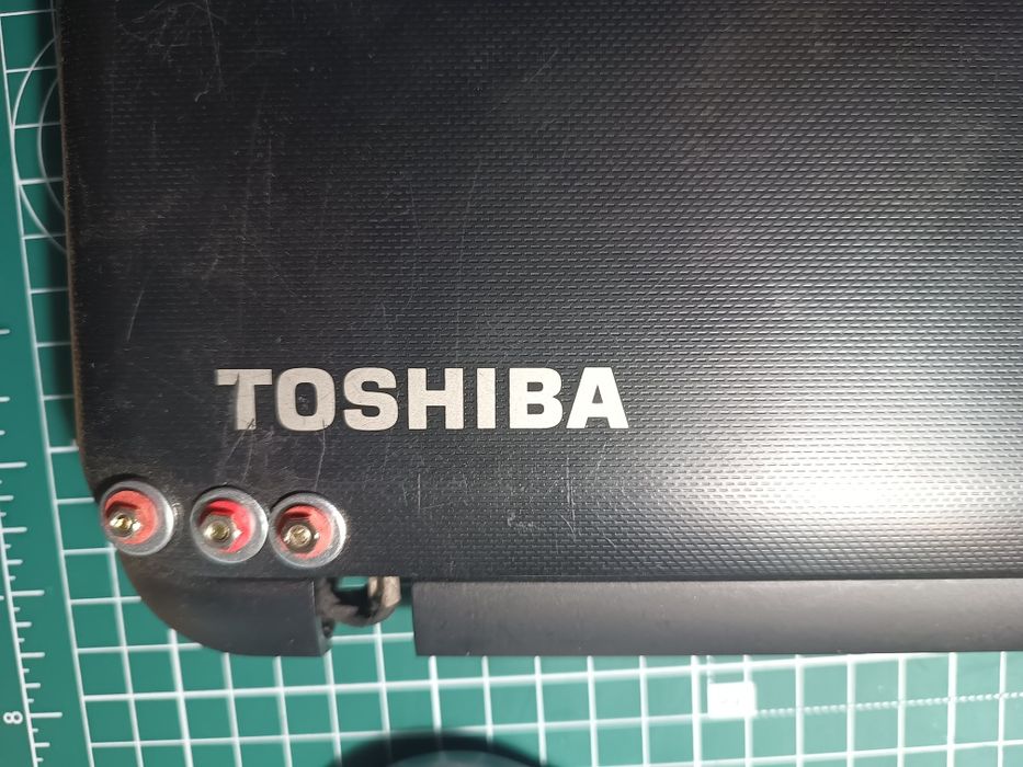 toshiba satellite l50 - купити ноутбуки Toshiba - Ціна на OLX.ua