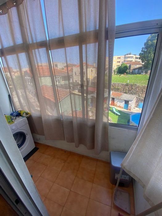 Alugo quarto em Sao Mamede de Infesta