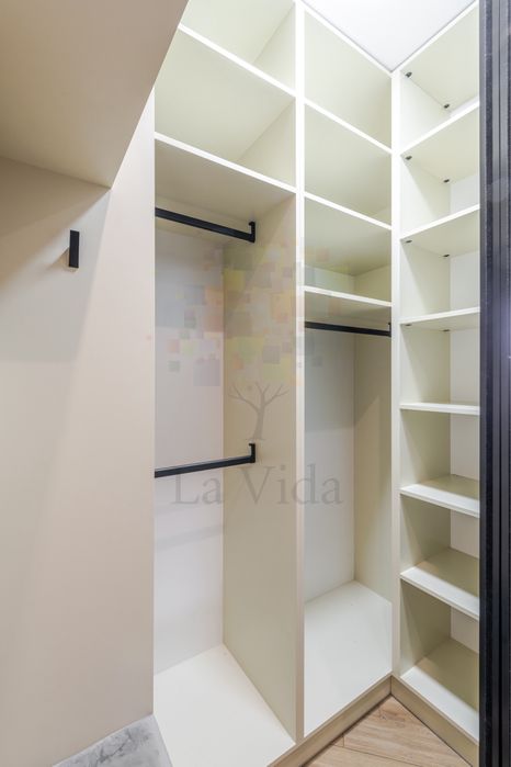 Продаж 2-кімнатної квартри Файна Таун 66,3 м² ЖК Файна Таун, Салютна,