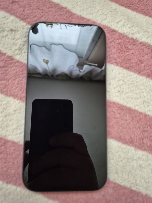IPhone 15 czarny